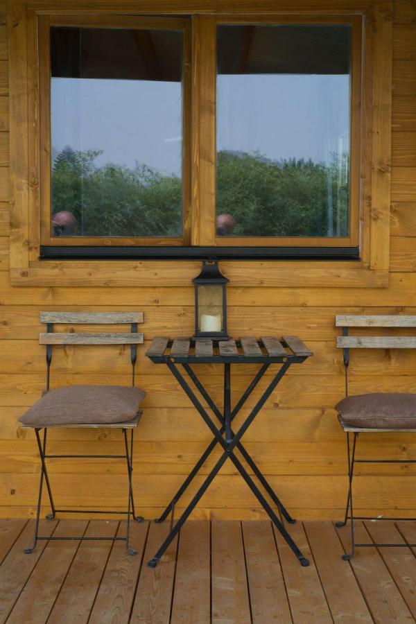 Hermoso Bungalow De Madera เซบีญา ภายนอก รูปภาพ